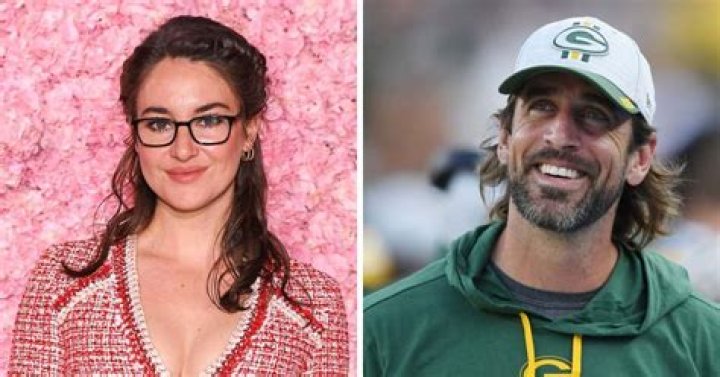 Aaron Rodgers Hints That He & Shailene Woodley Are Still Together – Hollywood Life