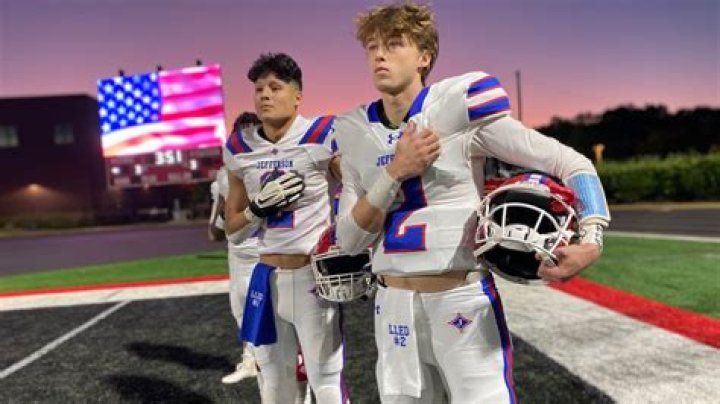 Abby Lee Miller Says She’s Attracted To High School Football Players – Hollywood Life