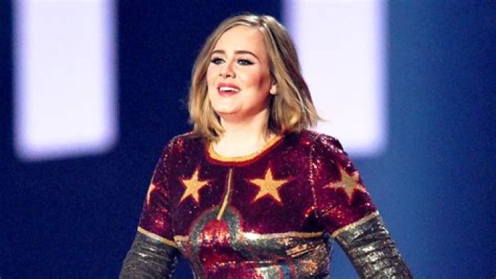 Adele Rocks Minimal Makeup On Dinner Date With Boyfriend Rich Paul — Photos