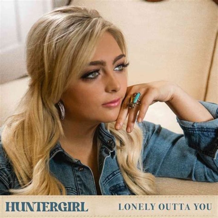 ‘American Idol’s HunterGirl On New Music Plans & Noah Thompson Duet – Hollywood Life