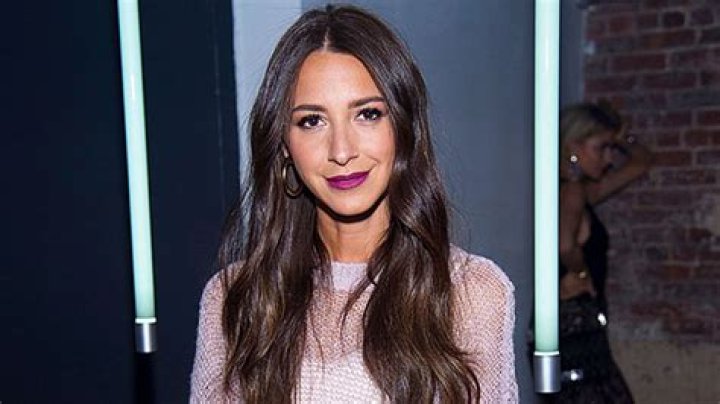 Something Navy’s Arielle Charnas Reveals What Helped Her Become The Best Mom She Could Be