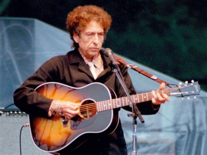 Bob Dylan Celebrity Profile – Hollywood Life