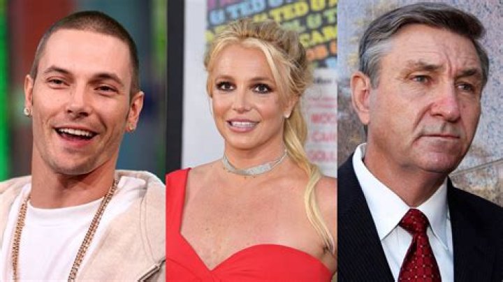 Britney Spears’ Dad Jamie Spears Agrees To Step Down From Conservatorship