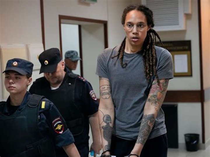 1st Photos Of WNBA Star 4 Mos. After Arrest In Russia – Hollywood Life