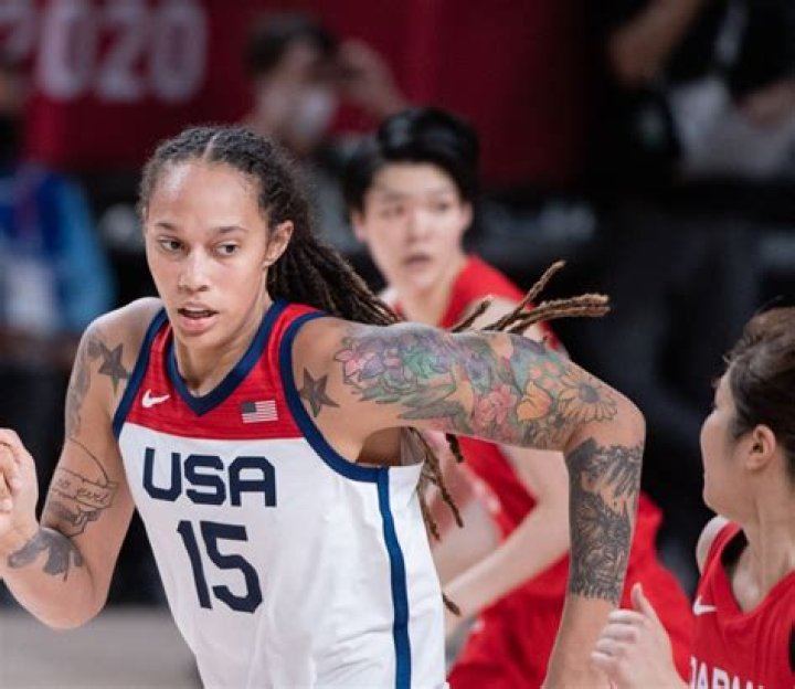 Brittney Griner Smiles for 1st Birthday After Russian Prison Release – Hollywood Life