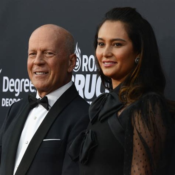 Bruce Willis’ Wife Emma Reveals She’s Not Sure if He’s Aware of His Diagnosis: ‘It’s Hard to Know’
