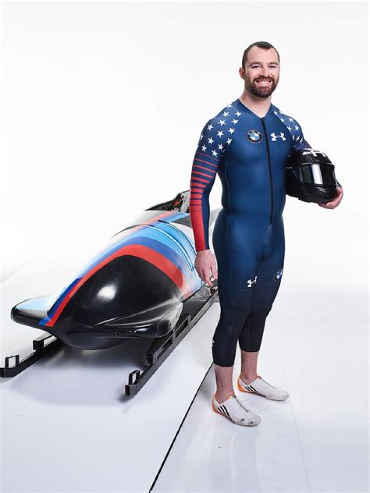 Carlo Valdes — Pics