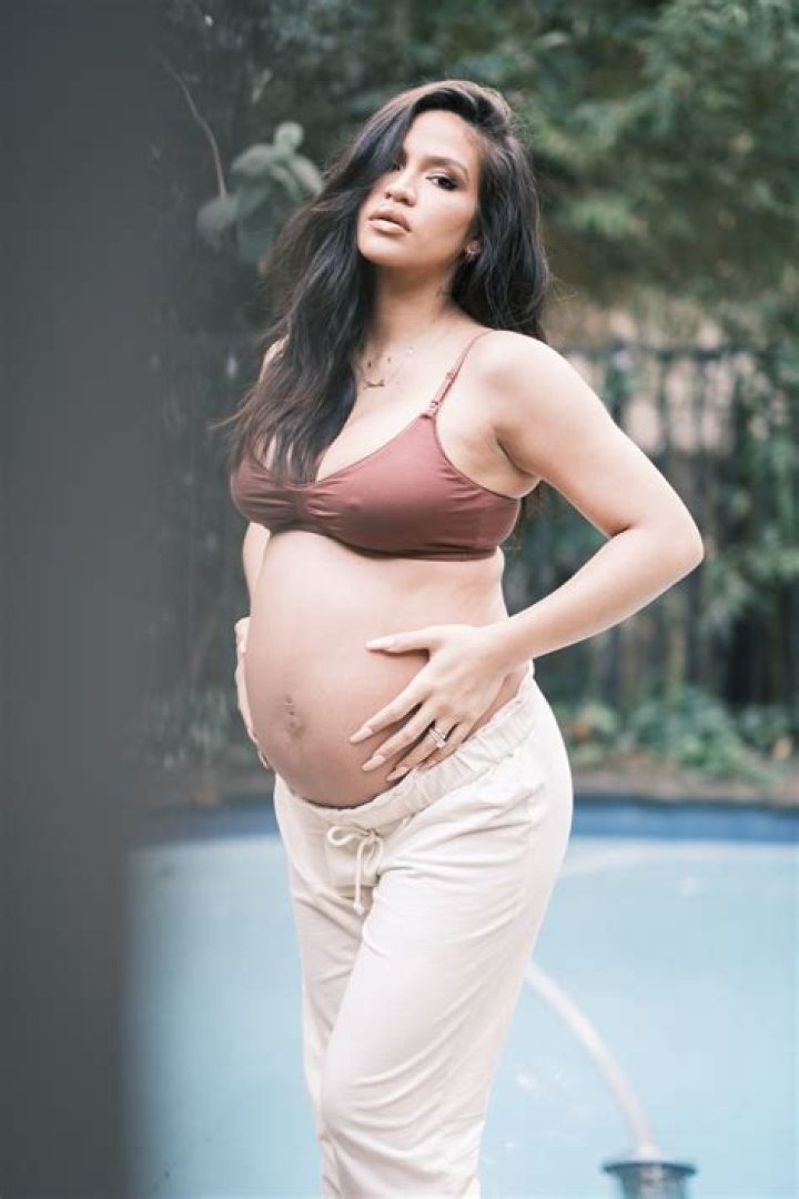 Cassie Reveals Baby Bump On Her Birthday With Sexy Beach Photoshoot – Hollywood Life