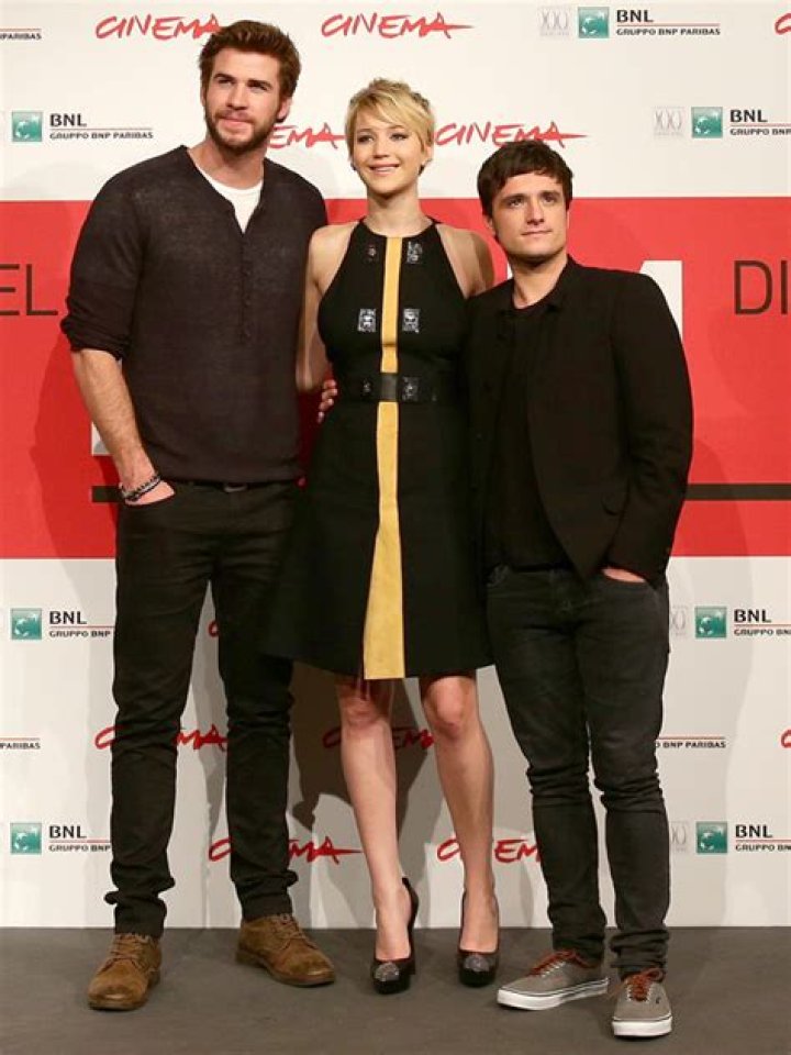 ‘Catching Fire’ UK Premiere Pics