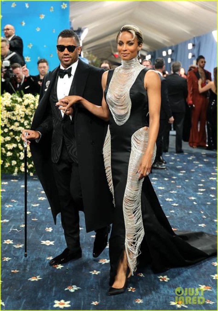 Ciara Rings In The New Year With Sexy Performance On ‘Dick Clark’s New Year’s Rockin’ Eve’