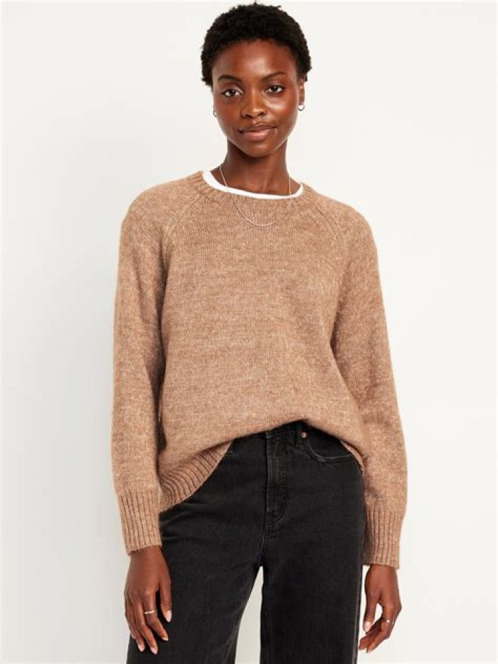 See Why Shoppers Are Buying This Winter Sweater In Every Color