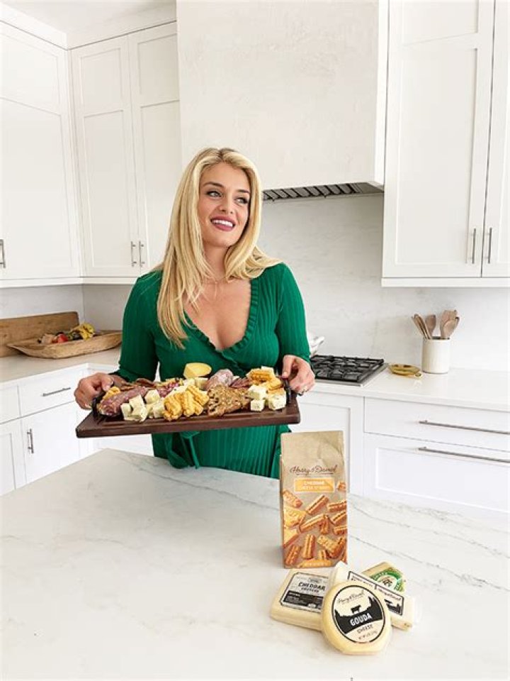Daphne Oz Shares The 1 Thing You ‘Must’ Do To Be The ‘Hostess With The Mostess’ This Holiday Season