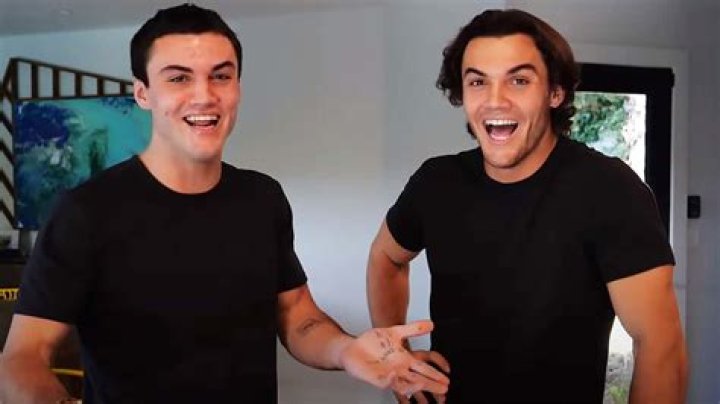 The Dolan Twins — SEE PICS