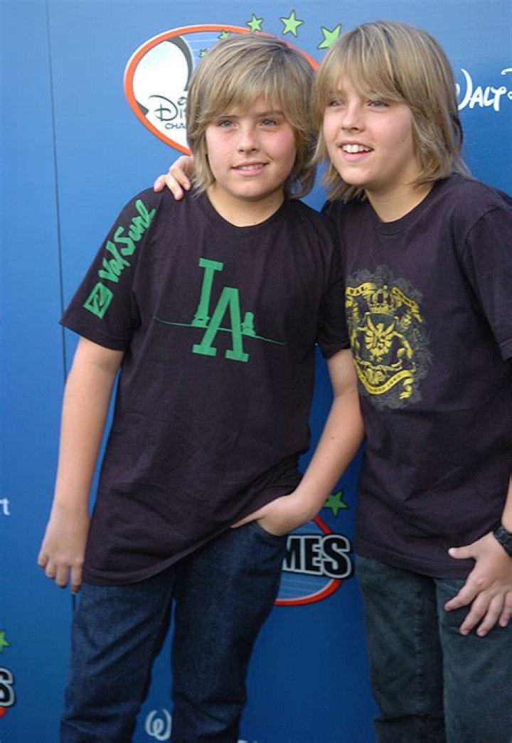 Dylan Sprouse Recalls Puberty-Fueled Fist Fight With Twin Cole on the Set of ‘The Suite Life’: It Was ‘Vicious’