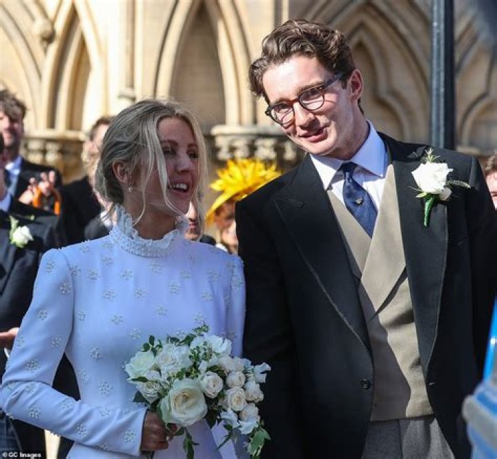 Ellie Goulding & Caspar Jopling Get Married In English Wedding – Hollywood Life