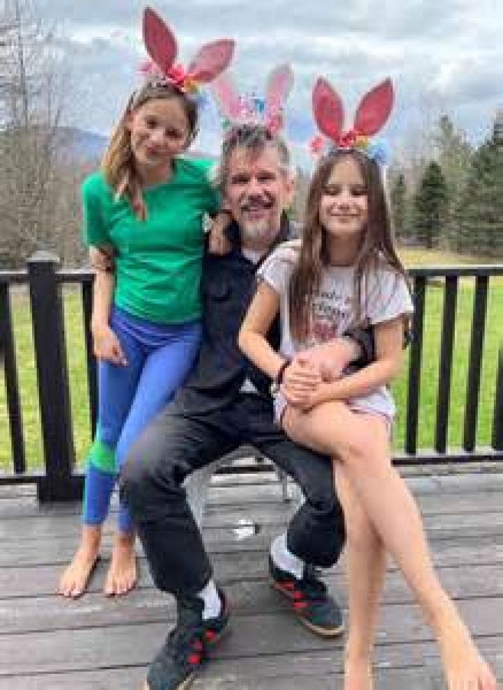 Meet The Actor’s Daughters And Only Son – Hollywood Life