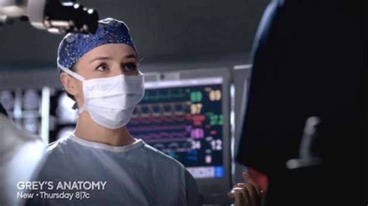 Amelia Saves Dr. Herman In Surgery — Season 11, Episode 14 – Hollywood Life