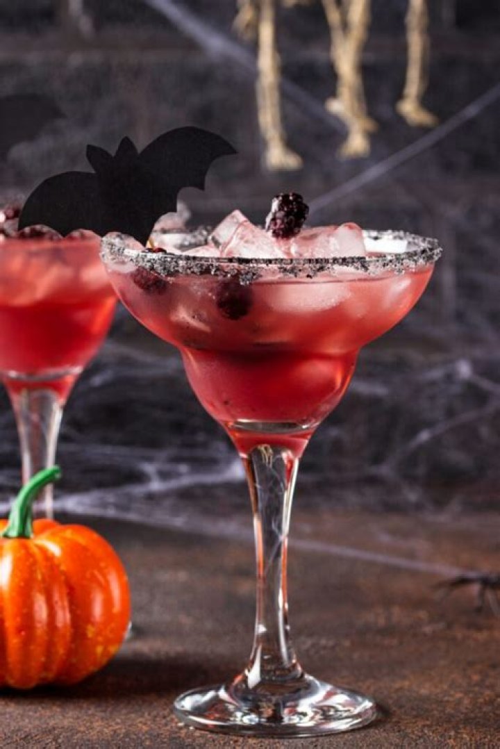 Halloween BOO-ze: 50+ Cocktail Recipes To Make Your Spooky Holiday BOOzy