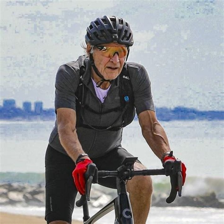 Harrison Shows Off Arm Muscles In Tight Shirt During Bike Ride — Pics – Hollywood Life