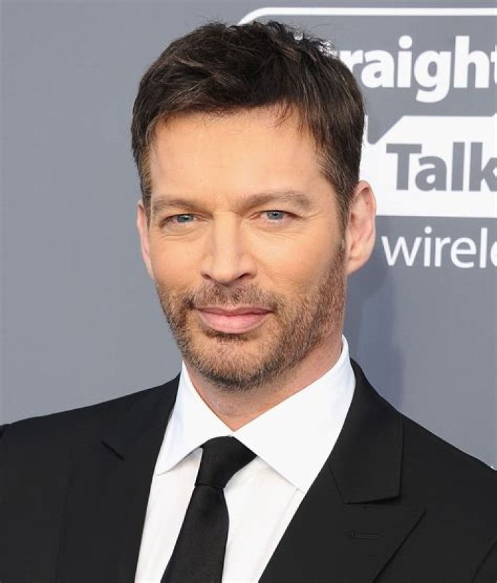 Harry Connick Jr. Celebrity Profile – Hollywood Life