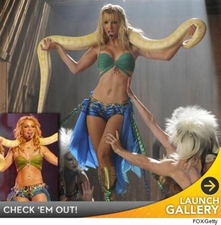 Britney Spears Slave 4 U Dance – Watch – Hollywood Life