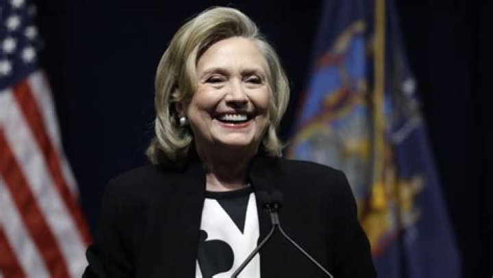 Hillary Clinton Torches Putin After He Sanctions Her: ‘Thank You for This Lifetime Achievement Award’