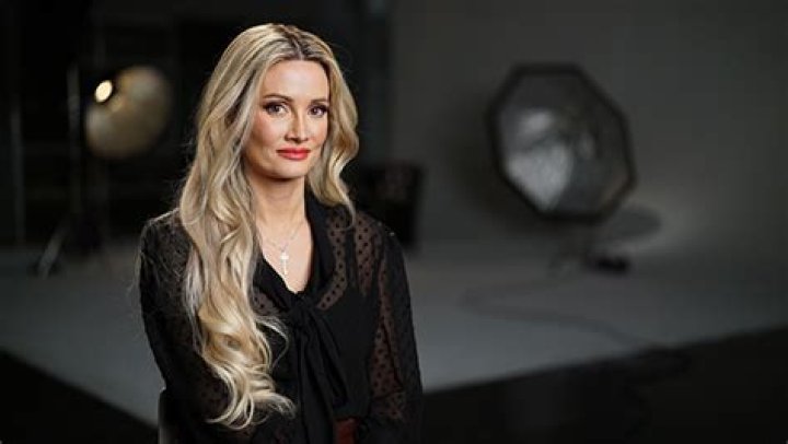 Holly Madison Admits She’s Had ‘Nightmares’ Over ‘Playboy Murders’ Cases: I Had to ‘Pace Myself’ (Exclusive)