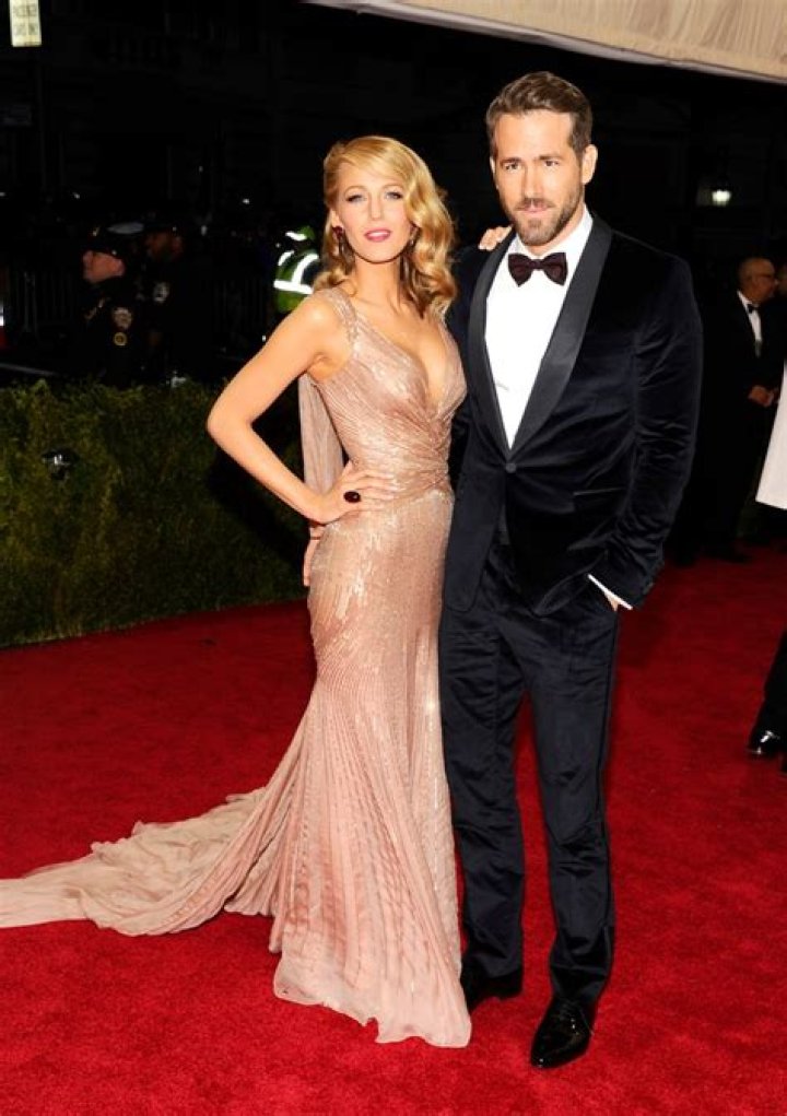 Hollywood Couples Of 2017 Beating The Odds: PHOTOS