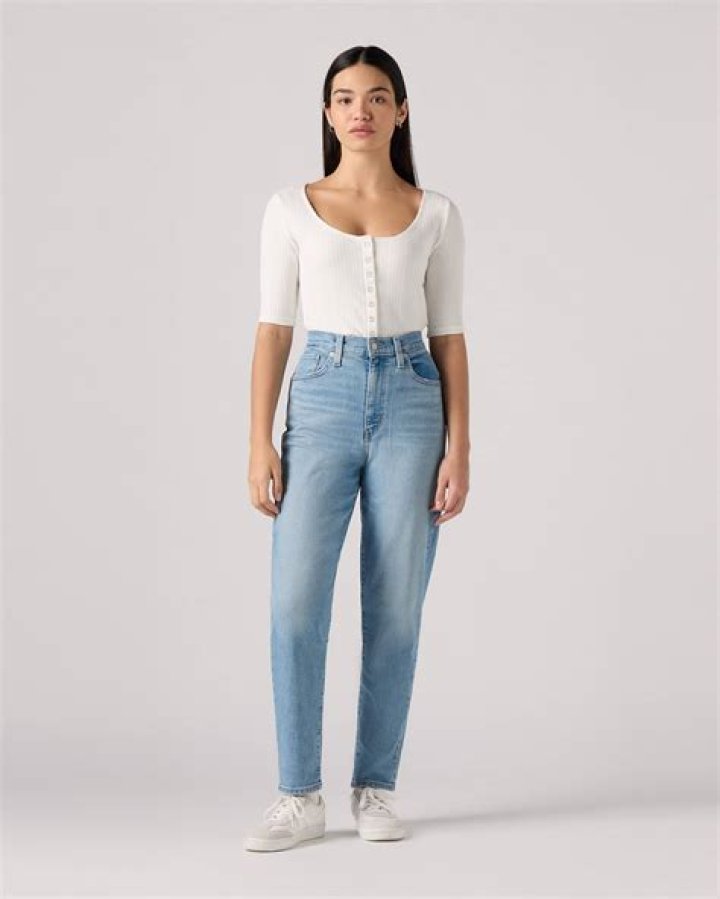 Celebs Rocking High-Waisted Jeans: Photos – Hollywood Life