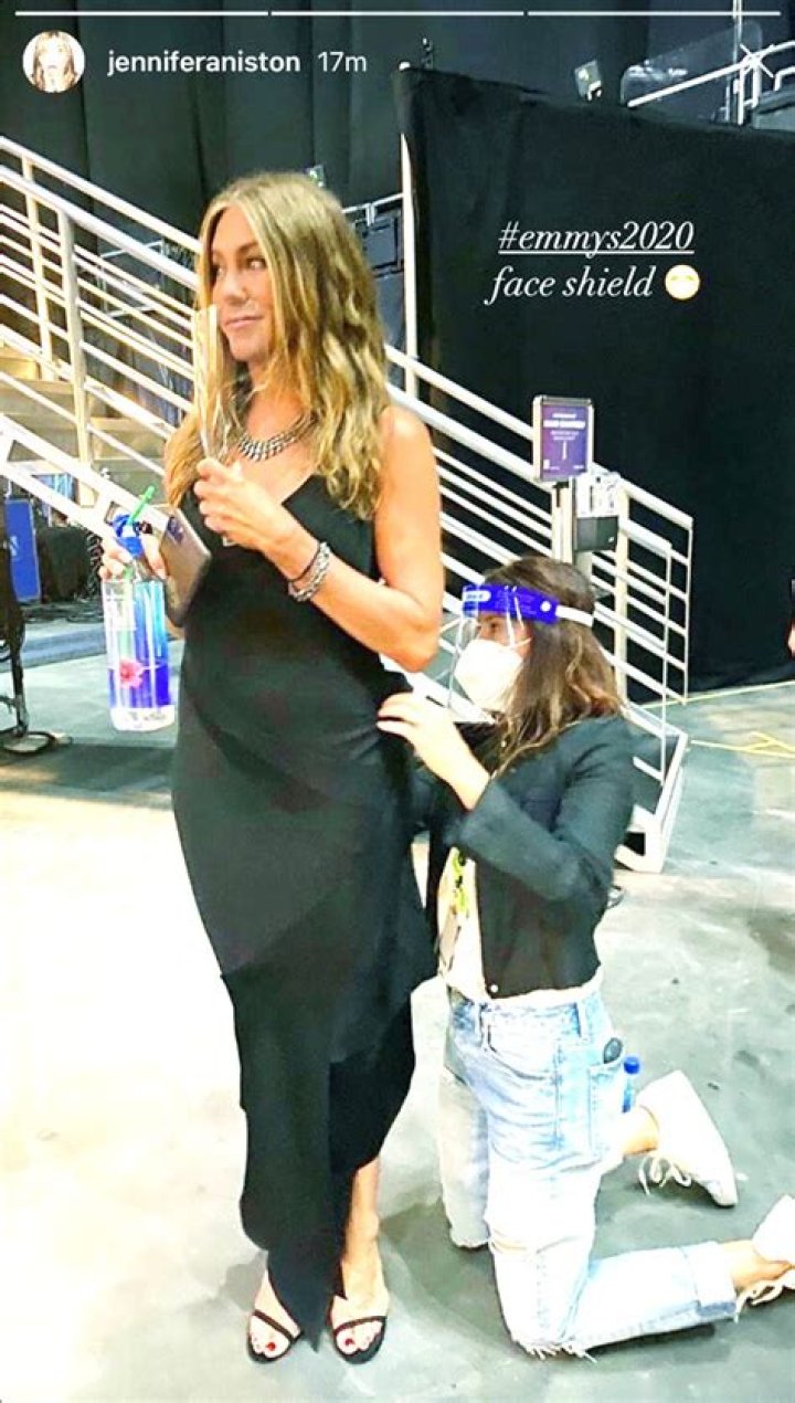 Hottest Celebrity Pics This Week Of Sept. 21-27: Jennifer Aniston & More