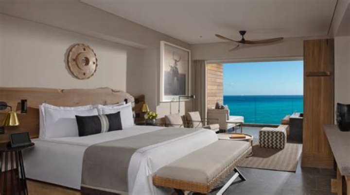 Impression Moxché by Secrets Is All-Inclusive Resort With Stellar Food – Hollywood Life