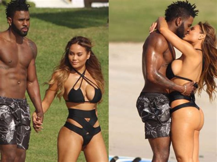 She Grabs Boyfriend’s Butt At The Airport – Hollywood Life