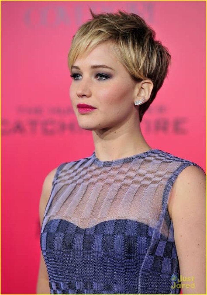 Jennifer Lawrence’s Hair In Madrid — Punk Rock For ‘Catching Fire’ – Hollywood Life