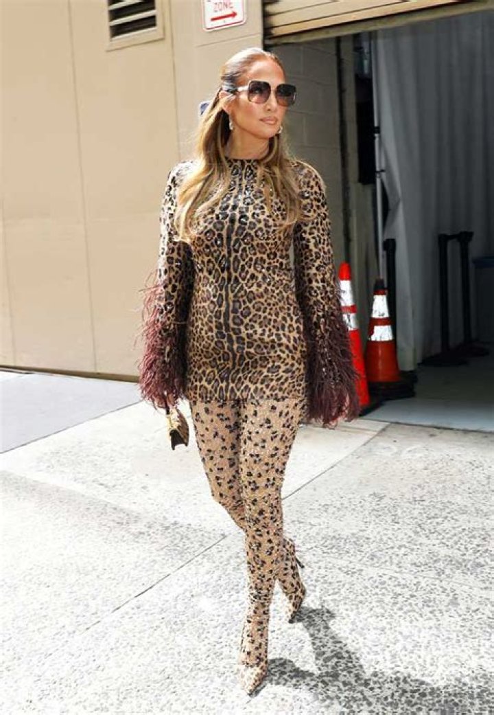 Jennifer Lopez’s Animal Print Outfit In NYC: Photos – Hollywood Life