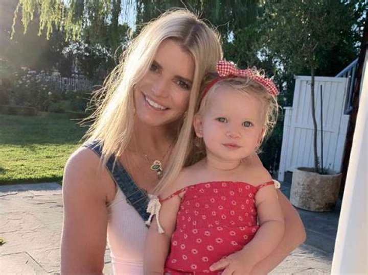 Jessica Simpson’s Lookalike Daughter Birdie, 1, Wears The Cutest Floral Dress At The Farm