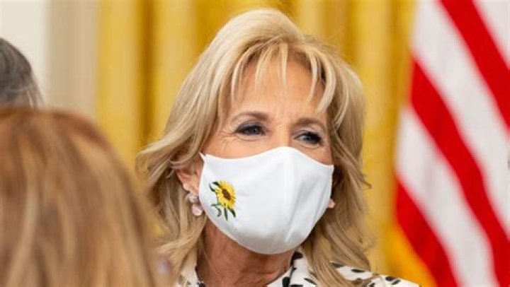 Jill Biden Wears Sunflower Mask Showing Support For Ukraine At WH Event & Twitter Cheers — Photo
