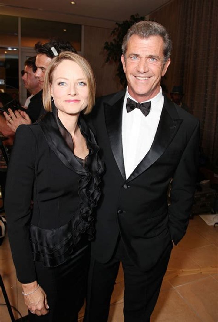 [INTERVIEW] Jodie Foster Stands By Mel Gibson — Despite All The Drama – Hollywood Life