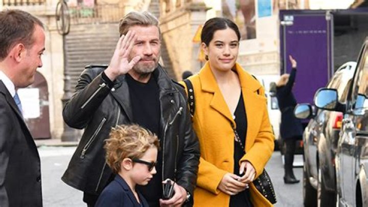 John Travolta Dances With Daughter Ella On 69th Birthday – Hollywood Life