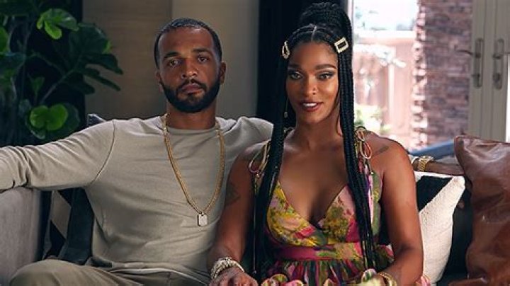 Joseline Hernandez & Fiance Balistic Beats Spill Wedding Plans – Hollywood Life