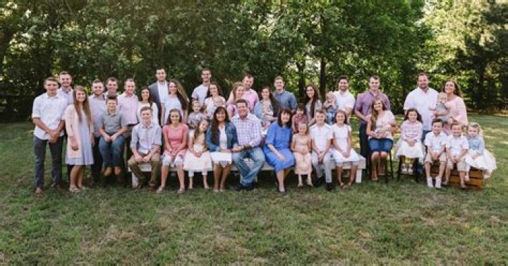 Josh Duggar Responds To Child Molestation Accusations: I’m ‘Extremely Sorry’