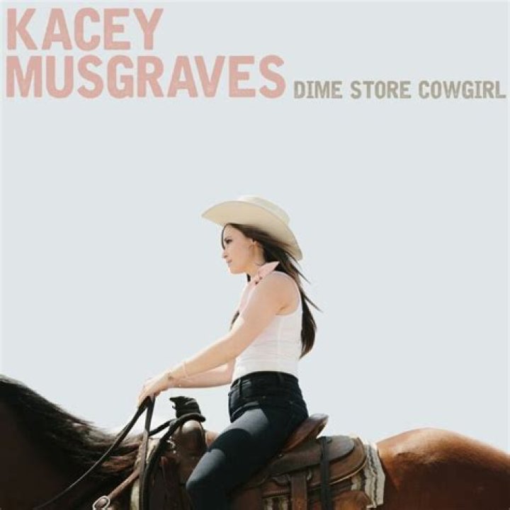 [PIC] Kacey Musgraves Pantless At CMAs — Sings ‘Dime Store Cowgirl’ – Hollywood Life