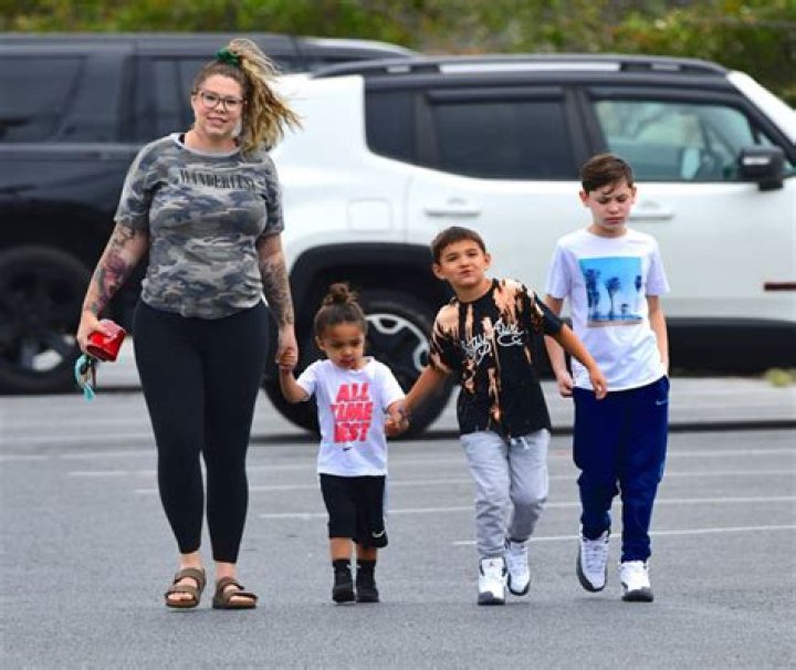 Kailyn Lowry Reveals She’ll ‘Potentially’ Have More Kids: My 4 Boys ‘Are Getting Older’