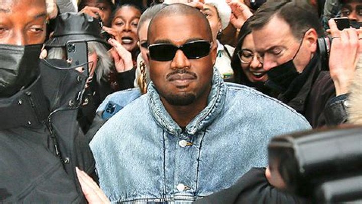 Kanye West ‘Taking A 30-Day Cleanse’ By Swearing Off Sex, ‘Adult Films’ & More