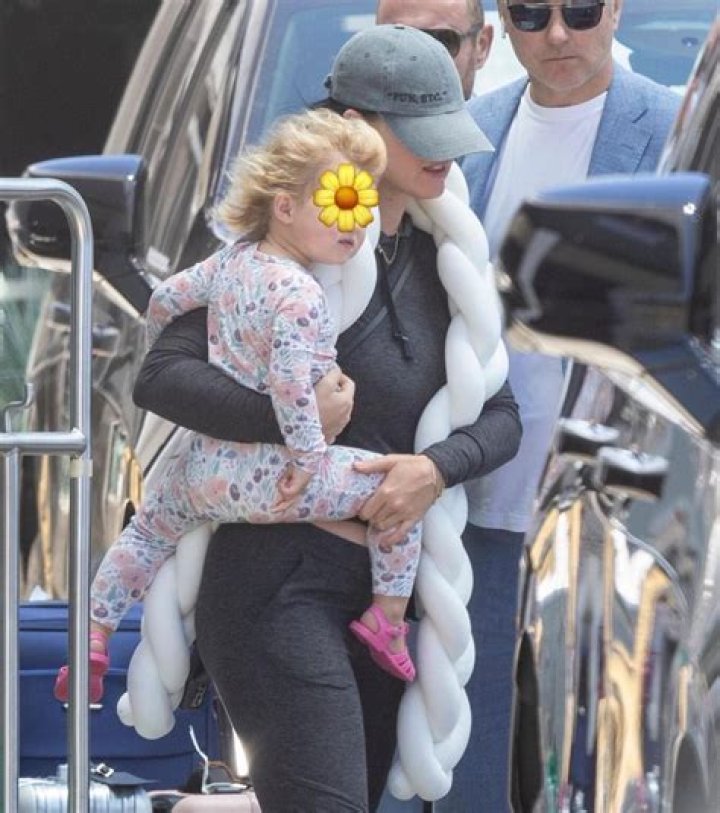 Katy Perry In Nude One Piece With Orlando Bloom & Daughter Daisy – Hollywood Life