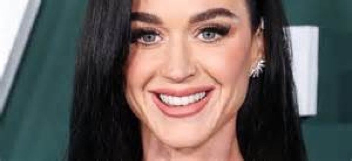 Katy Perry Shares New Song ‘Smile’: Listen – Hollywood Life