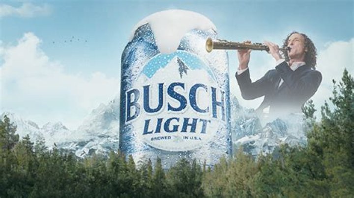 Kenny G’s Super Bowl Commercial For Busch Light Beer Is Extra Smooth – Hollywood Life