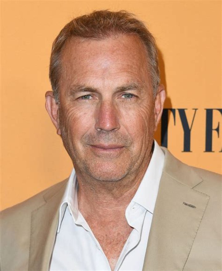 Kevin Costner – Hollywood Life