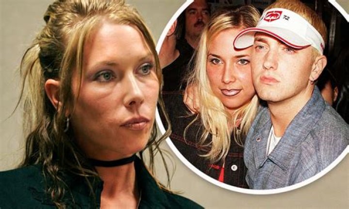 Kim Mathers: Eminem’s Ex-Wife Looks Healthy In A Bikini After Suicide Attempt