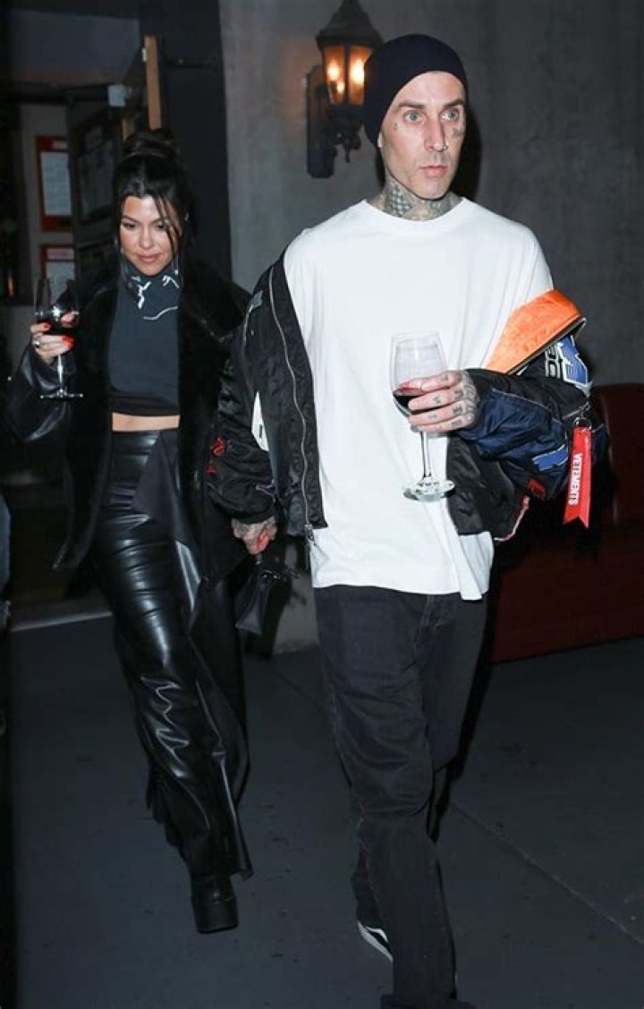 Kourtney Kardashian, Travis Barker Double Date With Addison Rae & BF – Hollywood Life