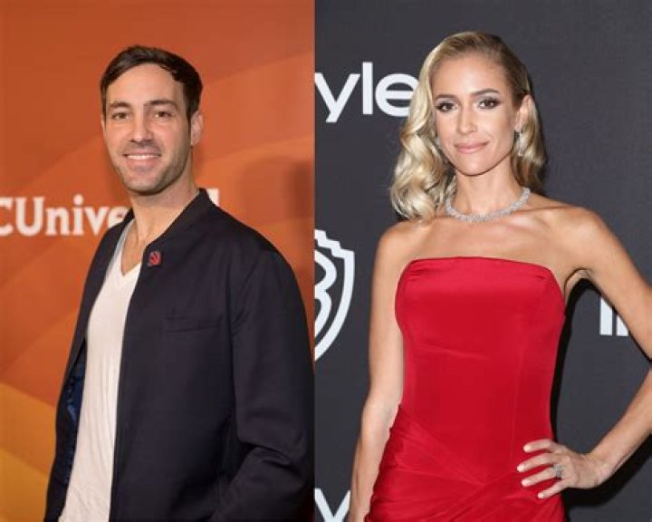 Kristin Cavallari & Jeff Dye Kiss In Mexico Amid Split Reports: Pics – Hollywood Life